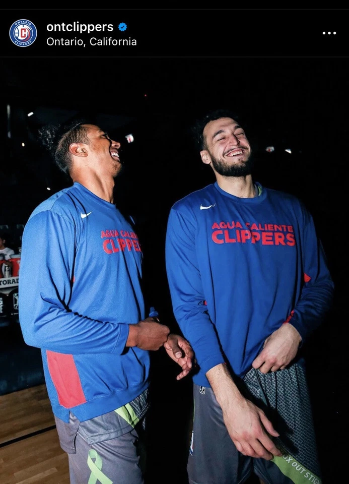 Nike Agua Caliente Clippers SD NBA G-LEAGUE Showtime Team Issued Sweatshirt Sz M - Image 2 of 4