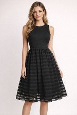 Harlyn Black Cocktail Dress / M Sleeveless Fit & Flare Midi Little Black Dress