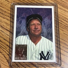1996 Topps Mickey Mantle Baseball Card New York Yankees #7 Commemorative NM/MINT