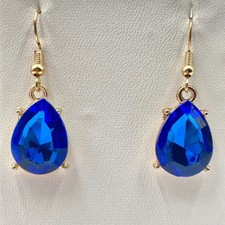 Vintage Y2K Cobalt Blue Faceted Glass Teardrop Dangle Earrings Gold Tone Retro