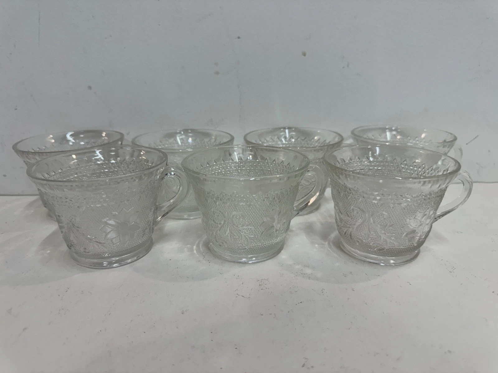 Vintage Indiana Glass “Sandwich Clear” Set of 7 Glass Cups