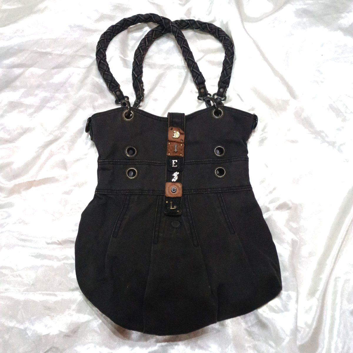 vintage DIESEL Shoulder Bag y2k バッチ付き DIESEL Vintage Y2K Shoulder Bag | Rare Diesel Archive 2-Way Canvas