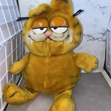 Vintage 1978, 1981 Garfield The Cat 16" Fun Farm Plush