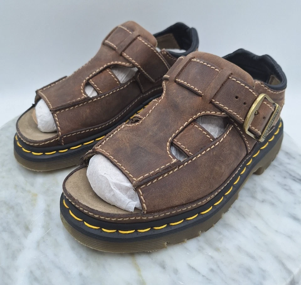 Magníficas sandalias de cuero vintage Dr Martens 5A26 hechas en Inglaterra mujeres 8 hombres 7 Foto 2 de 4