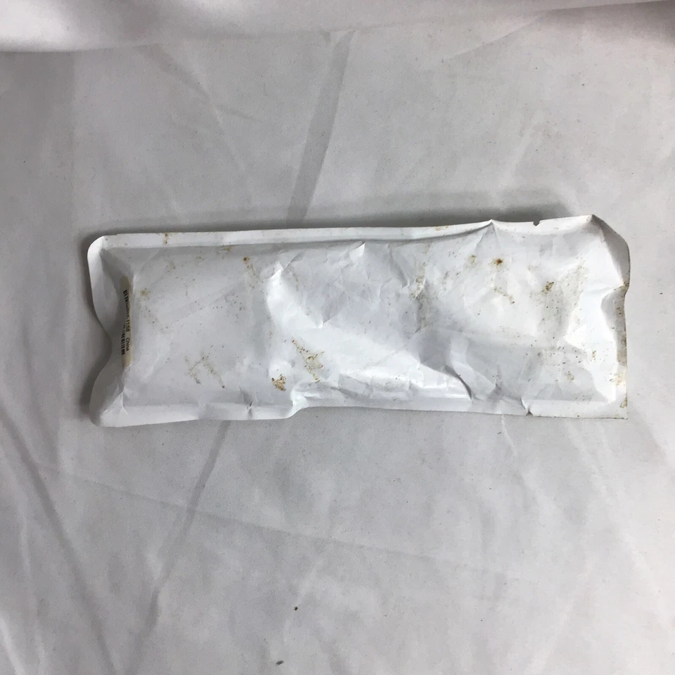 Genuine Apple Mac Male DVI to VGA Monitor Video Adapter Cable (DVI-I to VGA) - Image 3 of 4