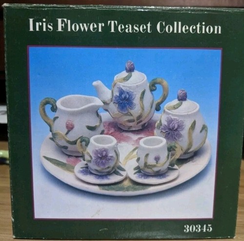 Vintage Miniature Iris Flower Teaset Collection - Picture 4 of 8