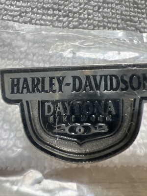 HARLEY-DAVIDSON Daytona Bike Week 2002 Pinback