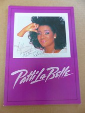 PATTI LABELLE signed Autogramm signiert auf Tourbuch Tourbook