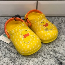 Kids Disney Baby Yellow Winnie the Pooh Clogs Sandals Size 5 Toddler