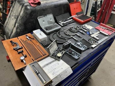micrometer set 0-6 And Many Other Measuring Tools 