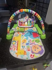 Fisher-Price Deluxe Kick  Play Piano Gym Monkey theme 