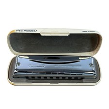 Pre-Owned Suzuki Pro Master Valved MR350 Harmonica Key of A w/Case