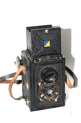 Voigtlander Brillant (sheet metal) Camera 6x6 camera