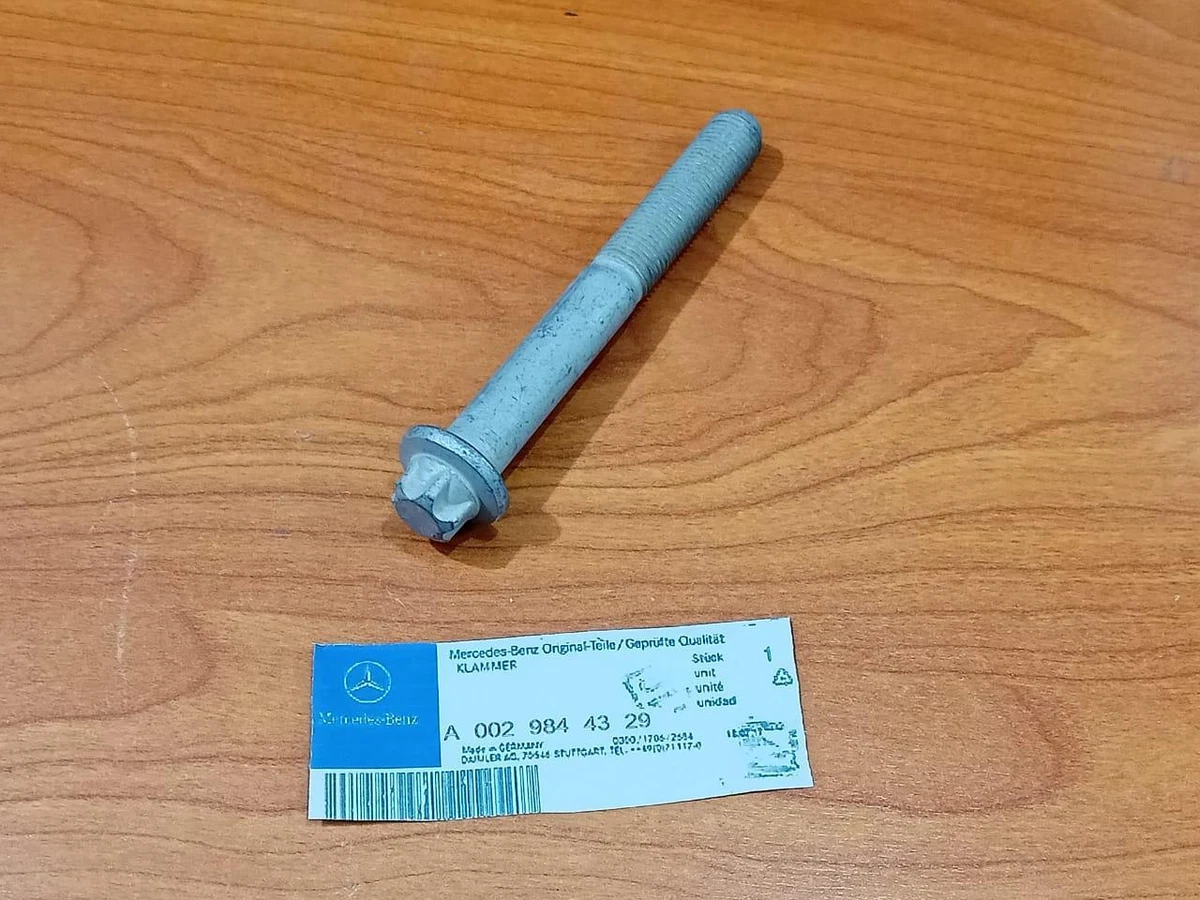 MERCEDES BENZ A 0029844329 E CLASS LOWER SUSPENSION CONTROL ARM 