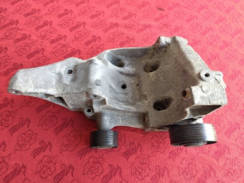 BMW 1 3 5er E82 E87 E90 E92 N47 N57 Dieselmotor Lichtmaschinenhalterung Halterung