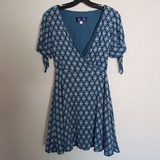 Blue Rain Blue White Short Sleeve Surplice Fit & Flare Mini Dress Size XS