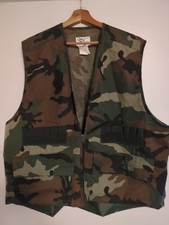Vintage Duck Bay Camo Hunting Vest Men's XL 80-38-34 NWT