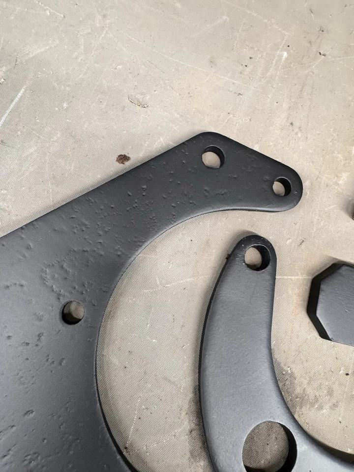 Oldsmobile 442 Starfire 1966-1972 soportes de compresor de aire acondicionado Cutlass Vista Cruiser Foto 3 de 4