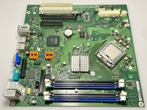 Fujitsu D2812-A23 GS 1 + Intel Core 2 Quad Q9550 Seltene Workstation Motherboard
