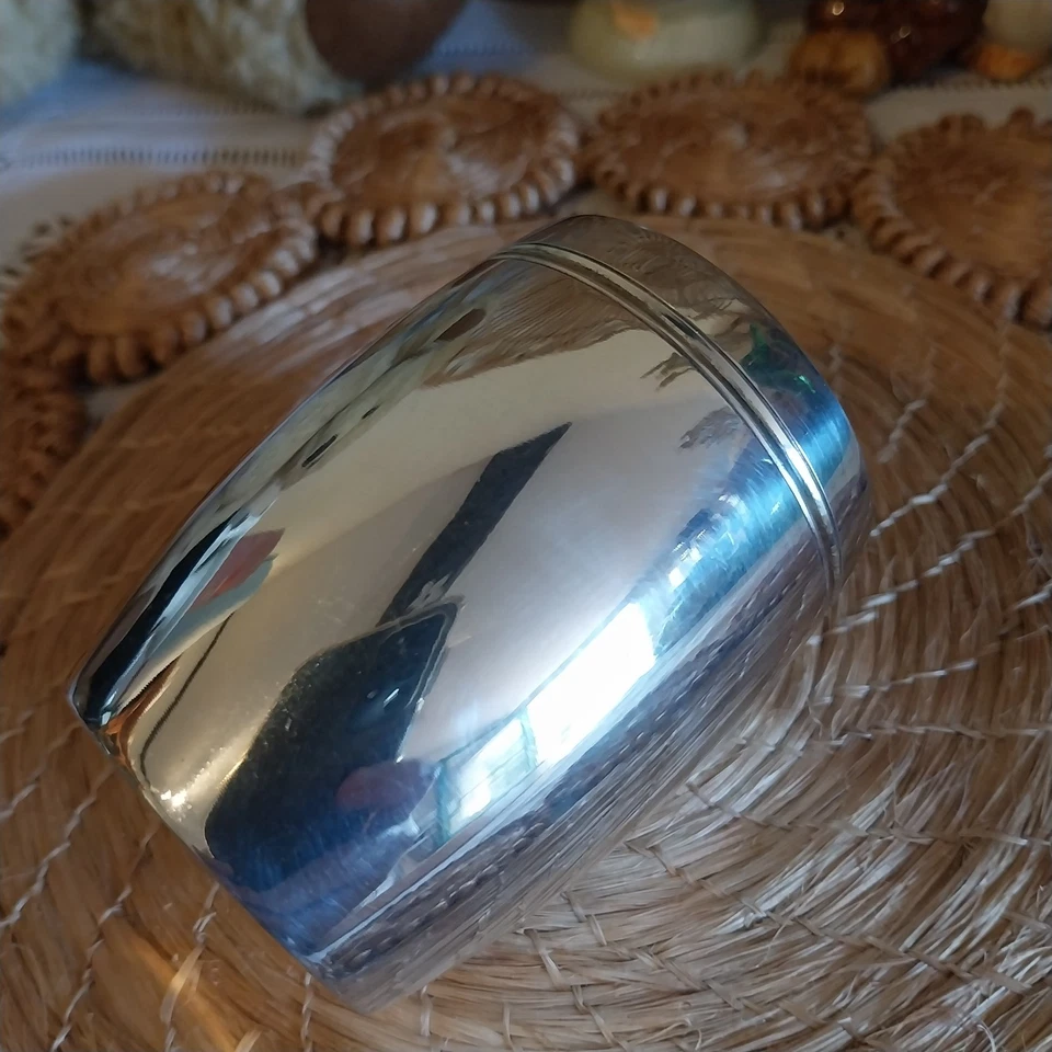 Ancienne Timbale En Métal Argenté - Photo 3/4