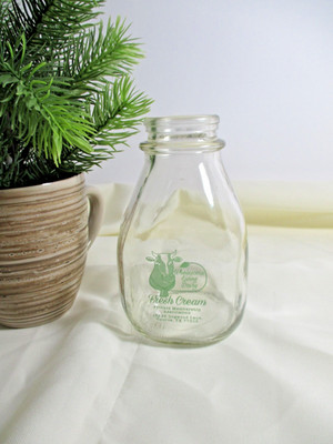 Wholesome Living Dairy Fresh Cream Pint Milk Bottle Green Lettering Conroe ,Tx.
