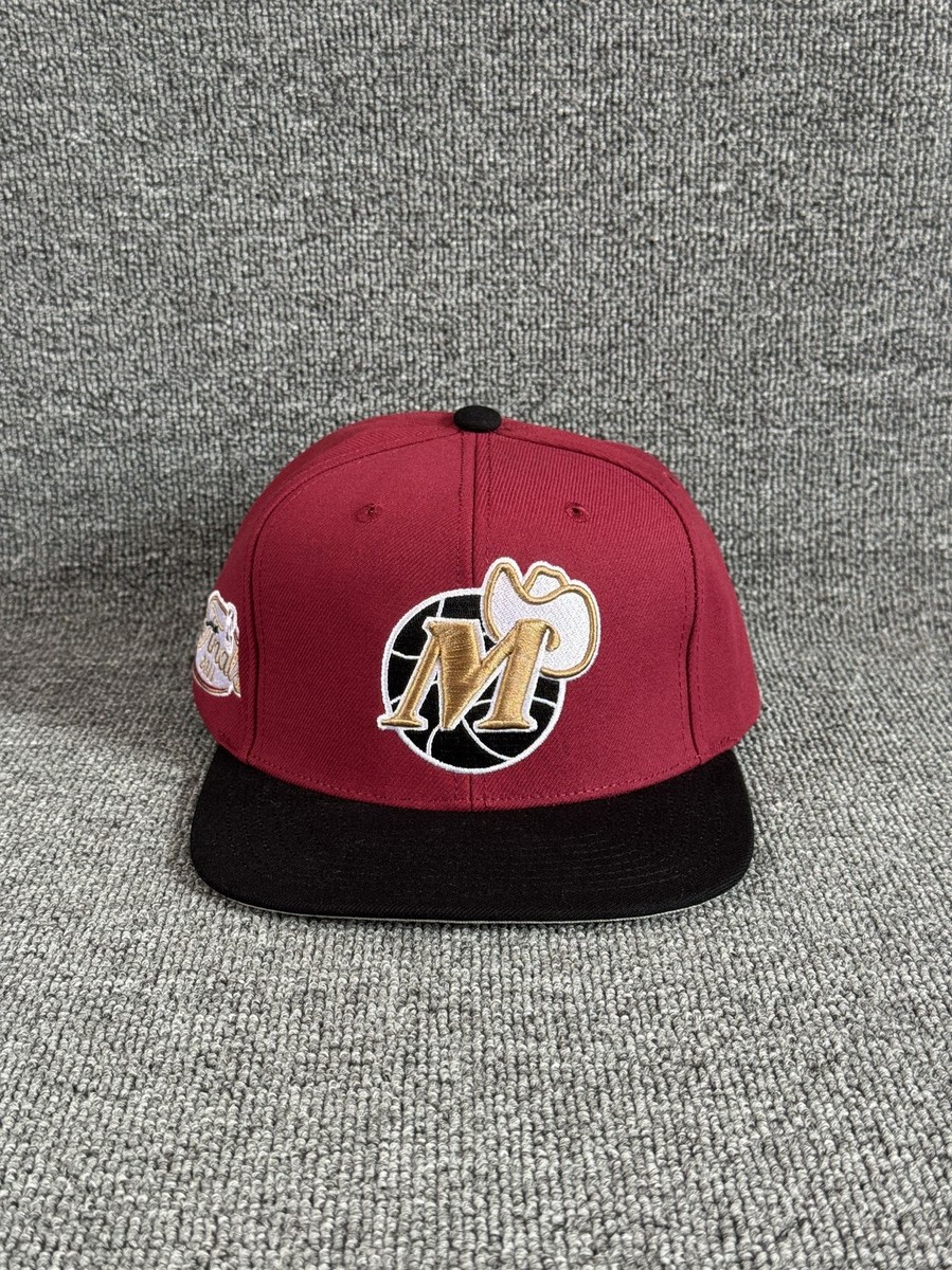 Mitchell & Ness Finals 2011 Snapback Hat Burgundy Black S1210