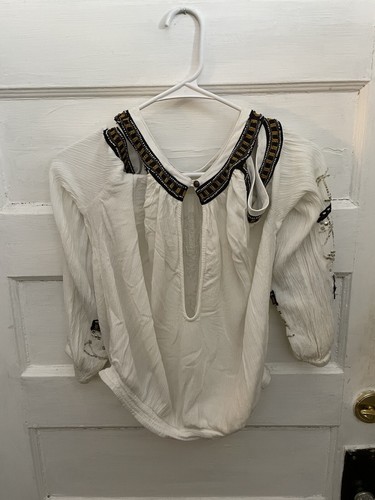 Free People Womens White Beaded Give Him The Cold Shoulder Top Sz. S/P VGUC - Picture 4 of 9