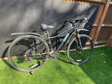 Evans Cycles Pinnacle Cobalt 3 Women's Hybrid Bike Black