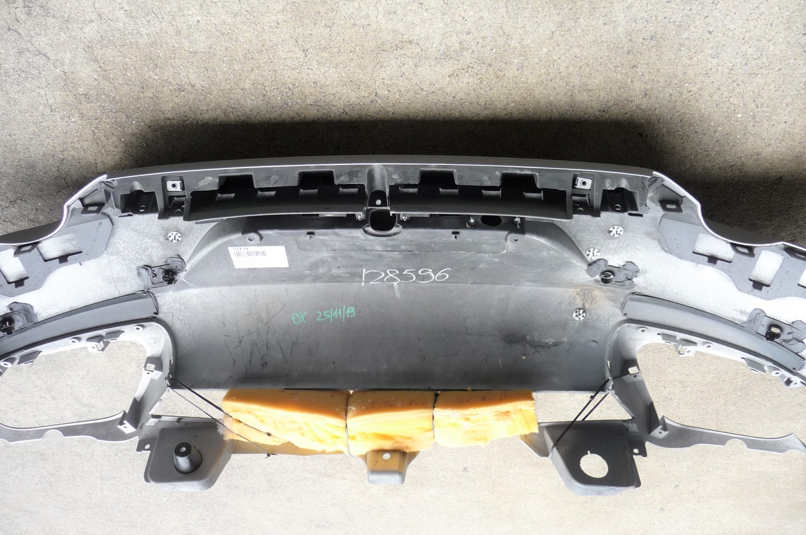2018-2022 Ferrari 812 Superfast F152M Rear Bumper Cover 89055200G OEM
