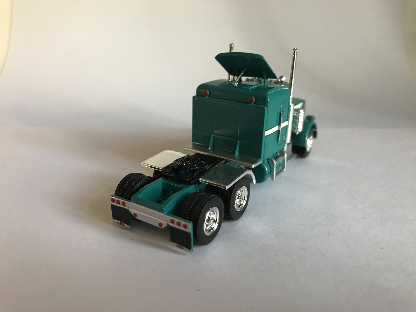 Camion Peterbilt 359 Avec Semi-remorque Bleu Et Blanc - Modèle Réduit Brekina 1/87