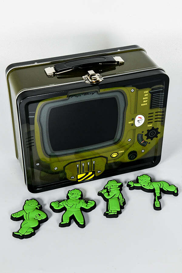 fallout pip boy ピンバッジ セット fallout pip boy ピンバッジ セットの通販 by 青's shop｜ラクマ