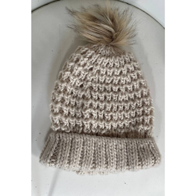 Abercrombie Kids Pom Beanie Winter Hat - One Size | eBay display picture 1