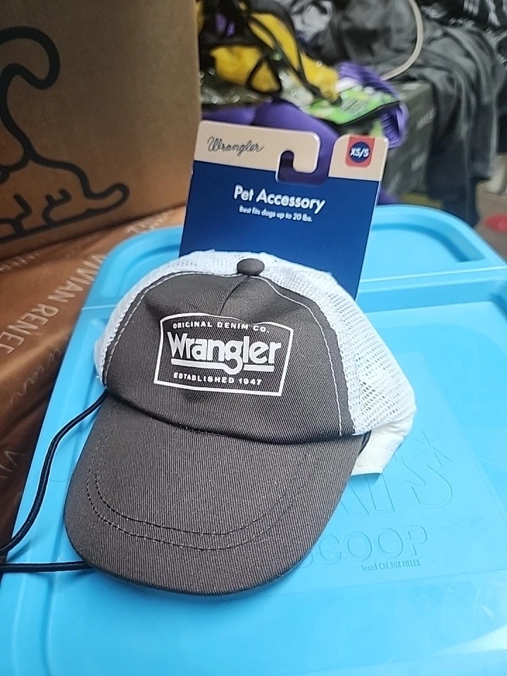 Gorra de béisbol con logotipo de Wrangler ropa para perro, X-pequeña/pequeña, marrón Foto 3 de 4