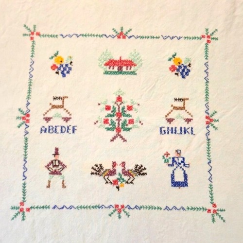 Unique Embroidered Centerpiece linen Thanksgiving & Christmas Combo Turkey Tree