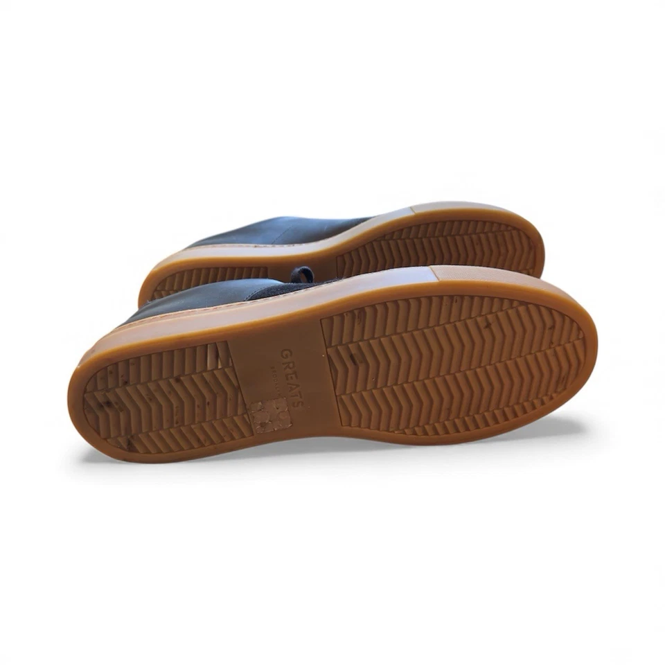 EXCELENTES Zapatillas de Cuero Negro, Talla 11, EXCELENTE estado usado. Foto 3 de 4