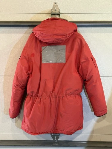 Vintage Canada Goose USA Antarctic Program Red 700 Down Big Red Parka Jacket M image 2