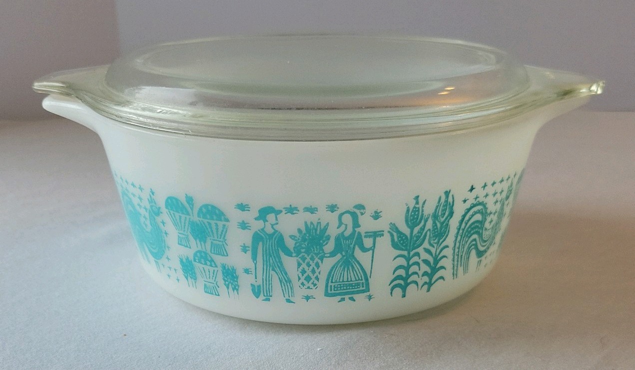 Vintage Pyrex #472 Amish Blue Butterprint 1.5 Pint