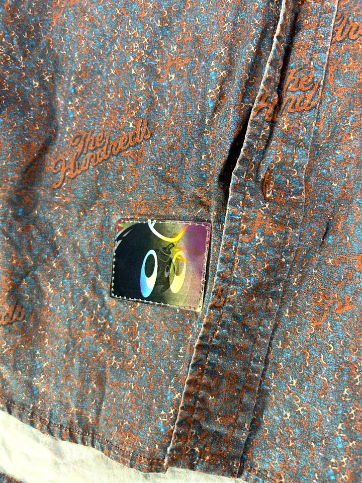 CAMISA DE ALGODÓN CON INSIGNIA HOLOGRAMA ADAM BOMB MEDIANA PARA HOMBRE LOS CIENTOS Foto 4 de 4