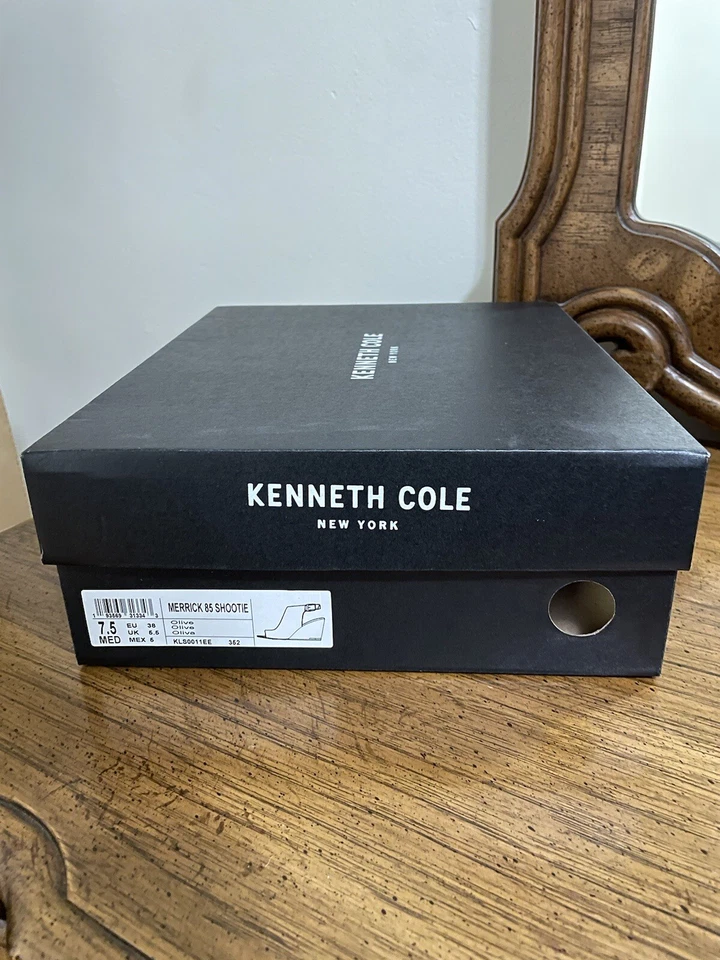 Sandalias de tacón de cuña Kenneth Cole Merrick con estampado de serpiente talla 7,5 nuevas con etiquetas Foto 2 de 4
