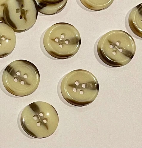 20 Caramel Cream and Brown Buttons 15mm Round 4 Hole B64-41 AUSSIE SELLER - Picture 1 of 4