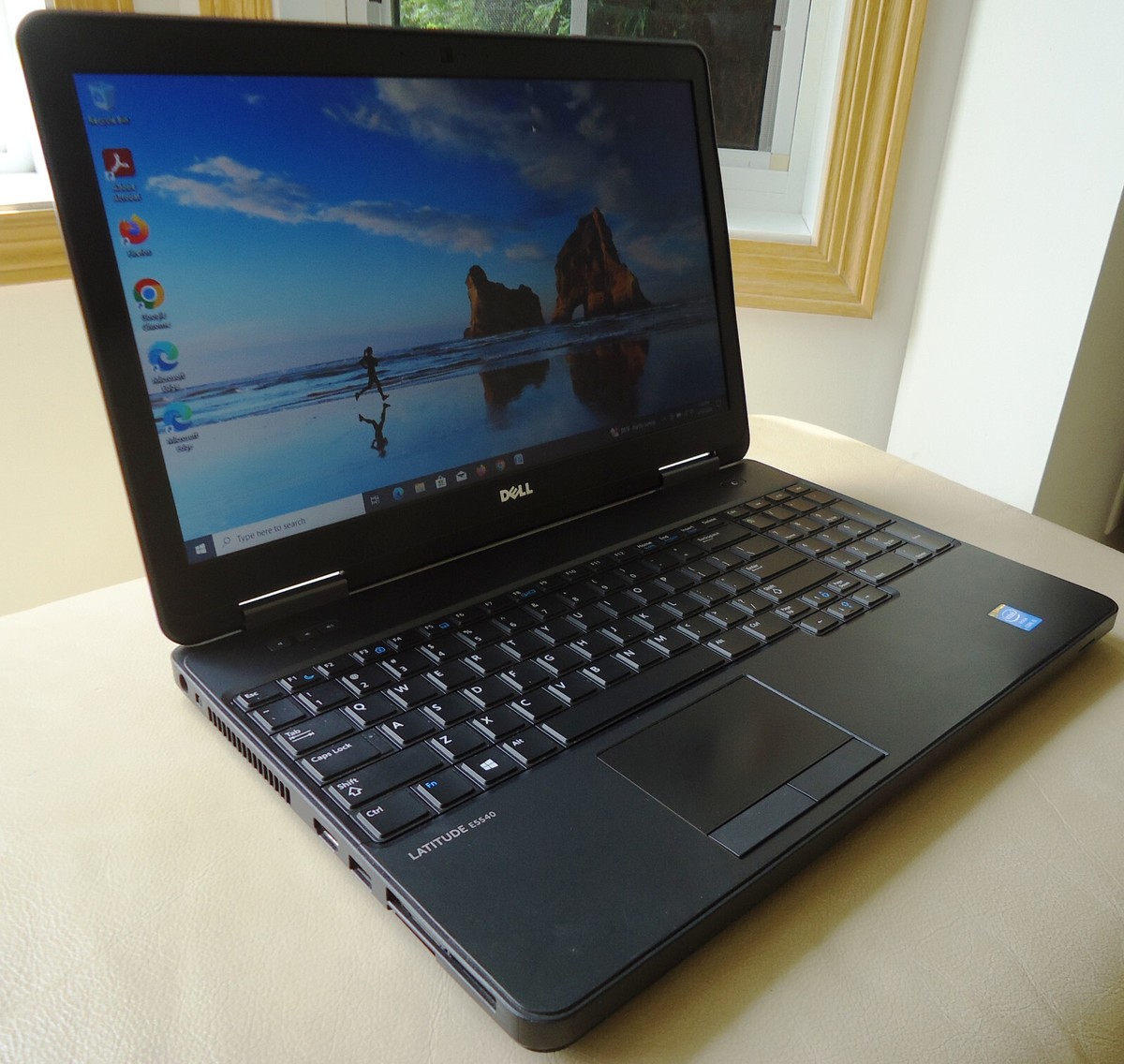 DELL LATITUDE E5540 15.6