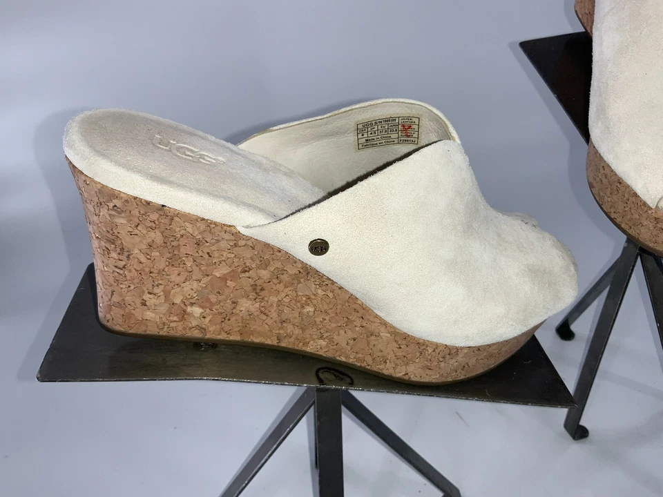Zapatos de cuña con plataforma Ugg para mujer talla 6 gamuza marfil 3” tacón de corcho YGI E2S-39 Foto 2 de 4