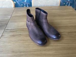 clarks boots uk