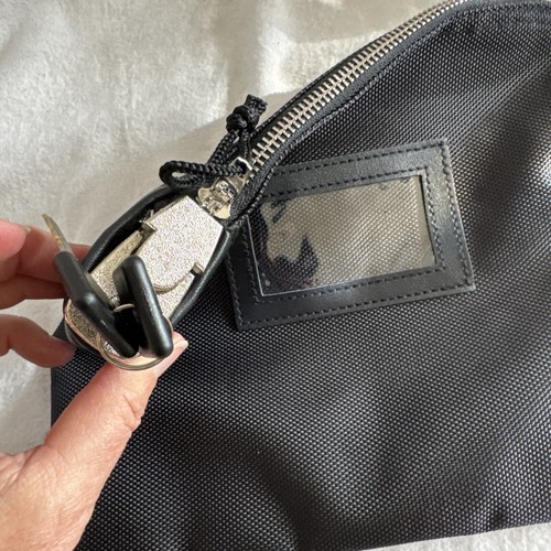 Security Money Bag with Lock Deposit Locking Cash Bank anti Theft Lockable Purse - Picture 4 of 4
