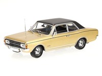 Opel Commodore A 1970 Gold Met. Modellauto 940046161 Maxichamps 1:43