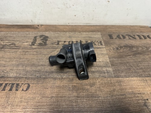 Original VW Skoda Audi Pumpe Zusatzkühlmittelpumpe Kühlmittelpumpe 1K0965561B