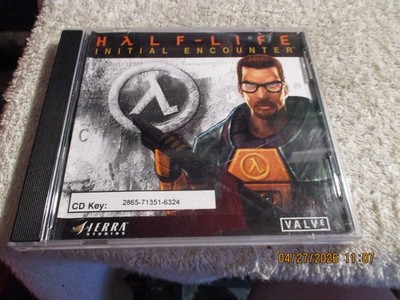 Half-Life Initial Encounter Disc ~ Sierra Studios CD-ROM PC Computer Game