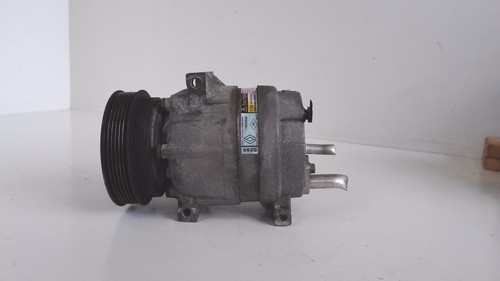 Klimakompressor Renault Megane 1.4L 70KW BJ 00 Renault Megane 1.4 Bj 2000