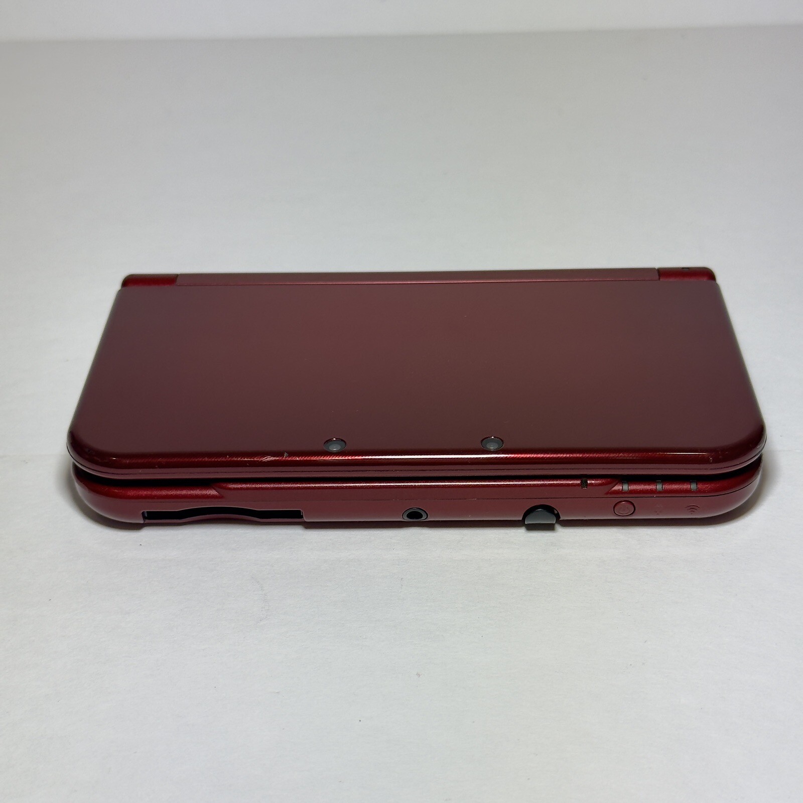 New Nintendo 3DS XL Console Red Handheld System & Charger Top IPS