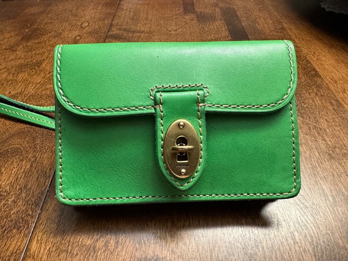 Green Authentic Fossil cowhide leather wristlet wallet small coin purse-good
